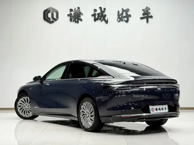 Buick Electra L7 — Фото автомобиля 7