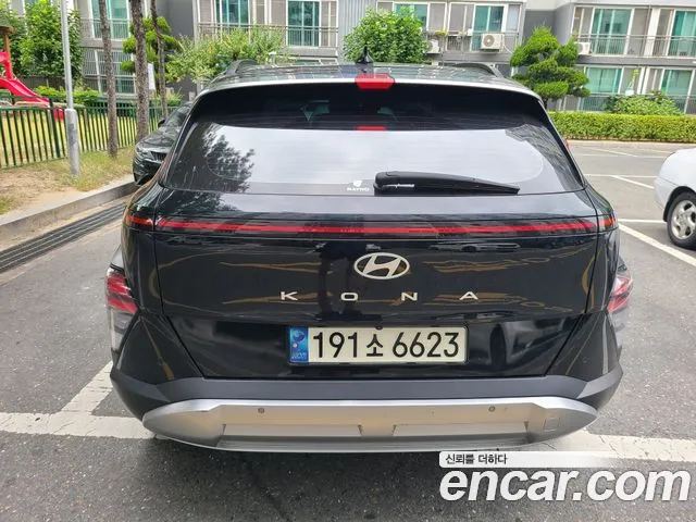 Hyundai Kona Kona (SX2) Бензин 2.0 2WD — Фото автомобиля 3