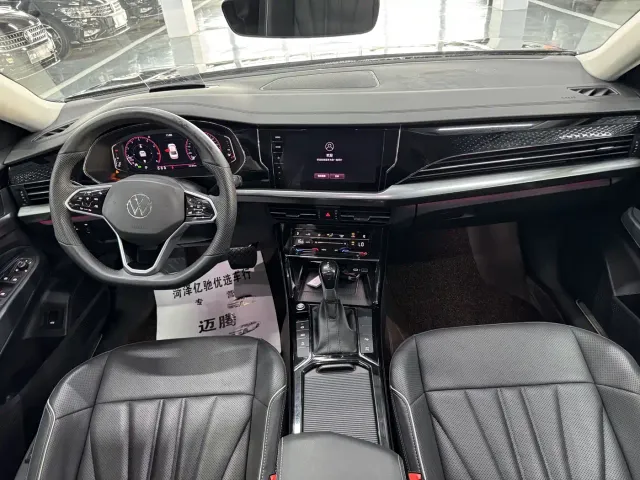 Volkswagen Passat — Фото автомобиля 6