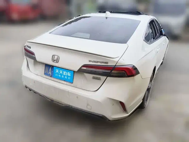 Honda Inspire — Фото автомобиля 2