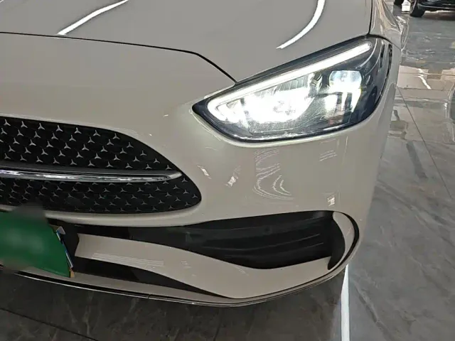 Mercedes-Benz C-Class — Фото автомобиля 23