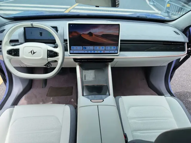 Dongfeng eπ 007 — Фото автомобиля 6