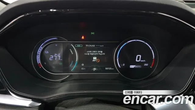 Kia Niro — Фото автомобиля 11