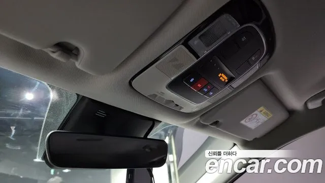 Hyundai Tucson Tucson (NX4) Дизель 2.0 4WD — Фото автомобиля 17