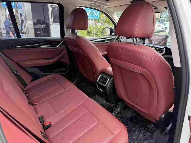 BMW X3 — Фото автомобиля 6
