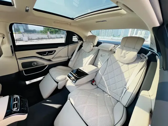 Mercedes-Benz Maybach S-Class — Фото автомобиля 11