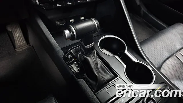 Kia K5 K5 3 поколение 2.0 LPI(Для проката) — Фото автомобиля 9