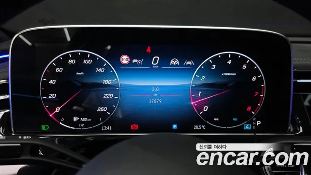 Mercedes-Benz E-Class W214 — Фото автомобиля 11