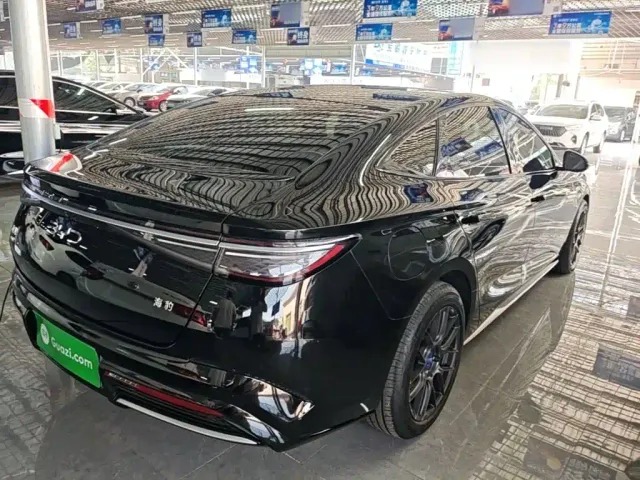 BYD Seal — Фото автомобиля 6