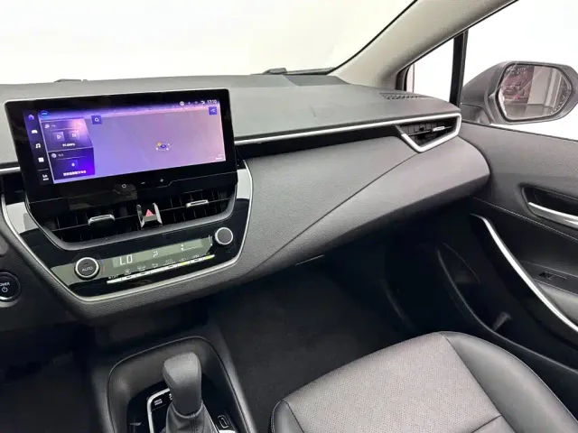 Toyota Corolla — Фото автомобиля 13