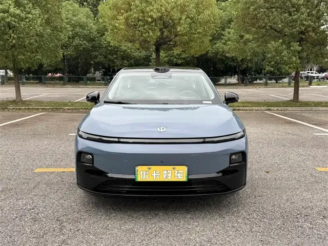 Leapmotor B01 — Фото автомобиля 3