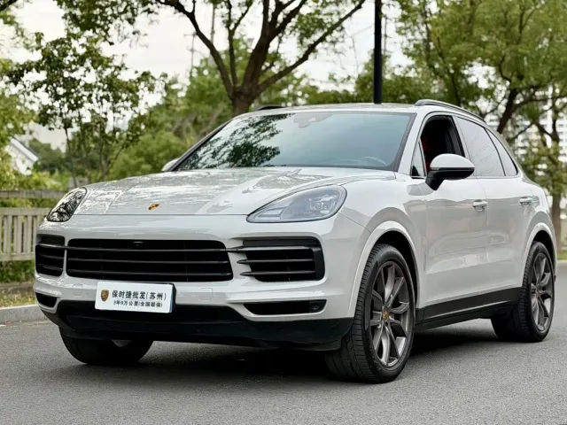Фотография автомобиля — Porsche Cayenne