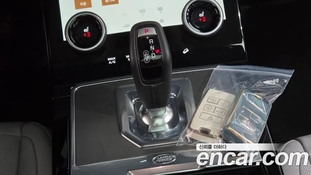 Land Rover Range Rover Evoque — Фото автомобиля 12