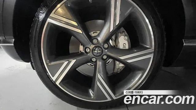 Genesis GV80 2.5T Бензин AWD — Фото автомобиля 12