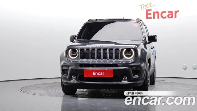 Jeep Renegade — Фото автомобиля 2