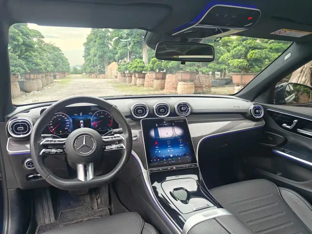 Mercedes-Benz C-Class — Фото автомобиля 10