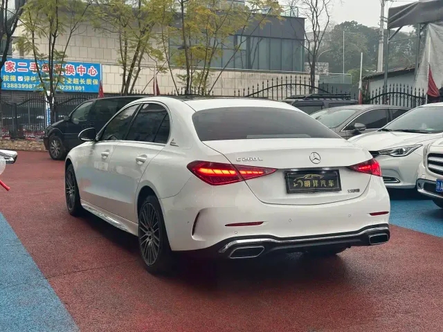 Mercedes-Benz C-Class — Фото автомобиля 6