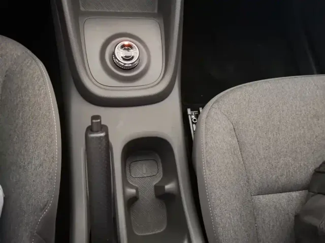 Wuling Hongguang — Фото автомобиля 13