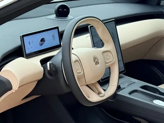 Nio ET5 Touring — Фото автомобиля 15
