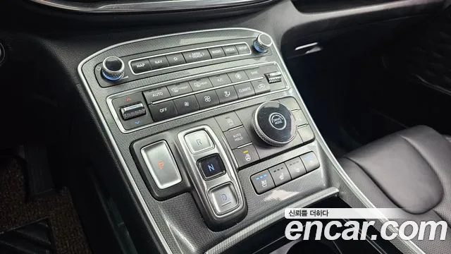 Hyundai Santa Fe New — Фото автомобиля 9