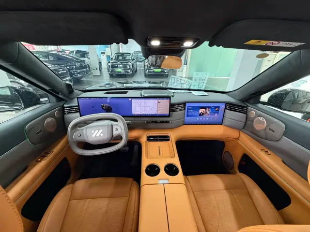 IM Motors LS8 — Фото автомобиля 7