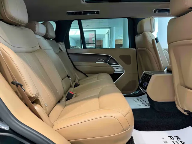 Land Rover Range Rover — Фото автомобиля 20