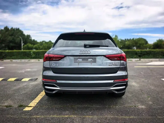 Audi Q3 — Фото автомобиля 5