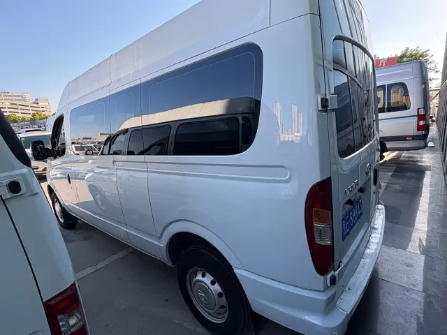 Maxus Xintu V80 — Фото автомобиля 9