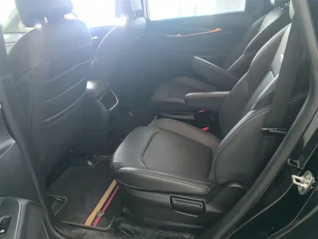 Maxus G50 — Фото автомобиля 16