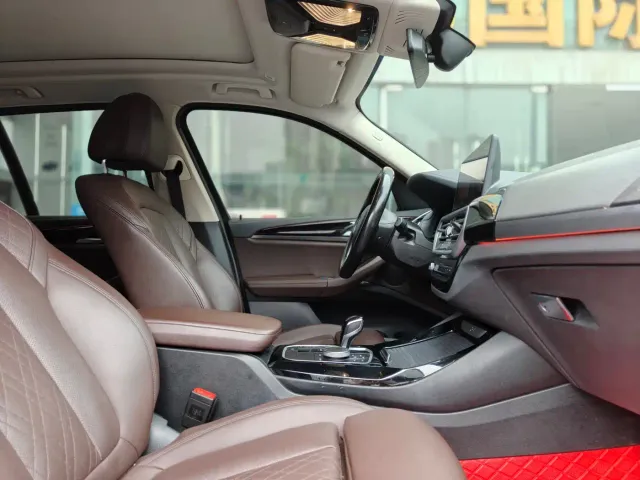 BMW X3 — Фото автомобиля 17