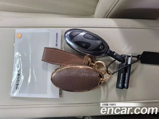 Hyundai Grandeur GN7 — Фото автомобиля 12