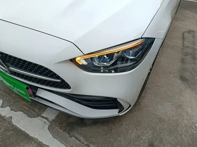 Mercedes-Benz C-Class — Фото автомобиля 23