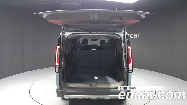 Kia PV5 — Фото автомобиля 26