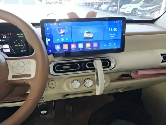 Wuling Hongguang Mini EV — Фото автомобиля 12