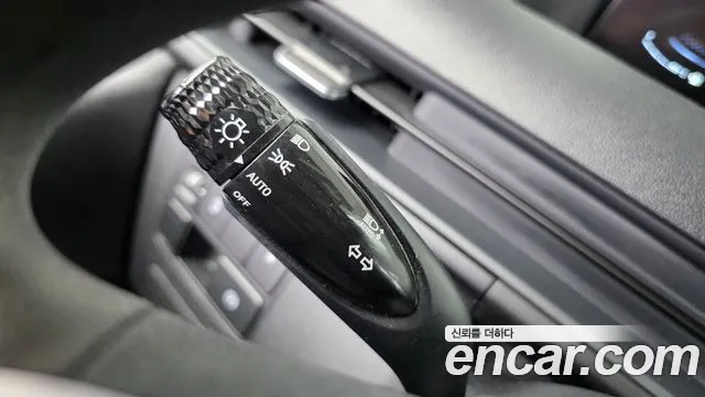Hyundai Staria — Фото автомобиля 10