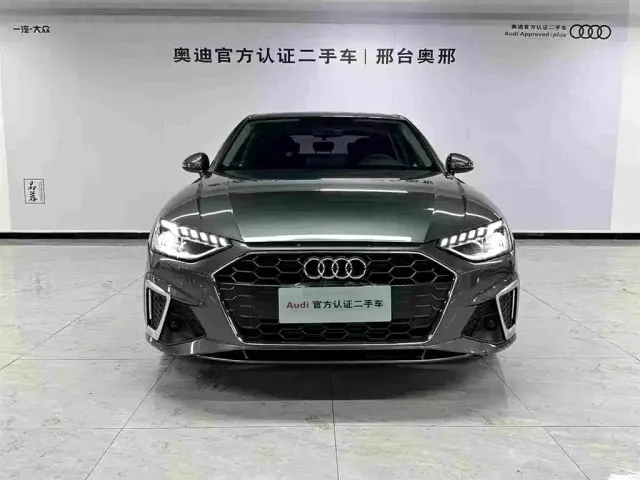 Audi A4L — Фото автомобиля 2