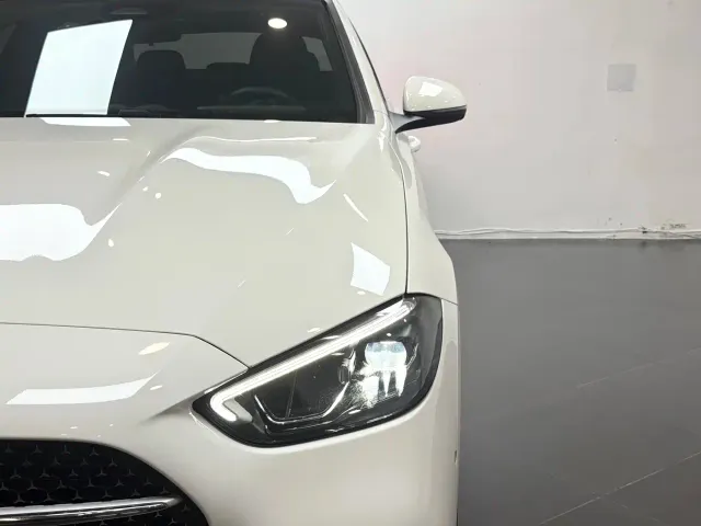 Mercedes-Benz C-Class — Фото автомобиля 12