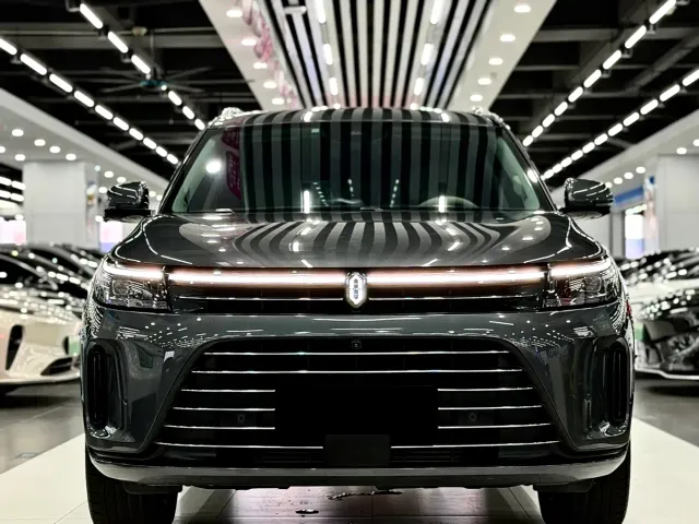 Aito M7 — Фото автомобиля 2