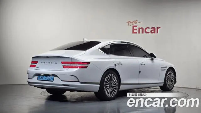 Genesis G80 RG3 — Фото автомобиля 2