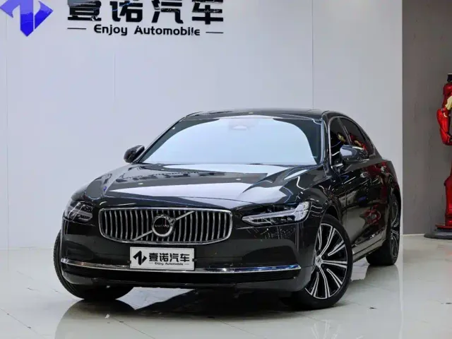 Volvo S90 — Фото автомобиля 9