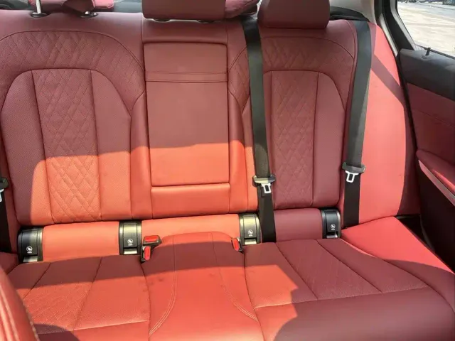 BMW 3 Series — Фото автомобиля 30
