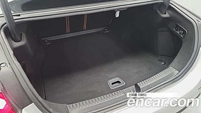 Mercedes-Benz E-Class W214 — Фото автомобиля 18