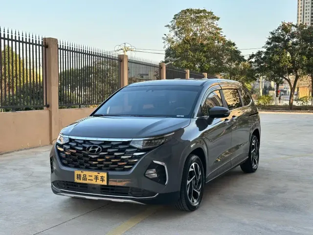 Фотография автомобиля — Hyundai Custo