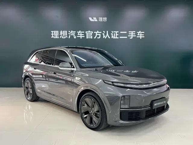 Li Auto L7 — Фото автомобиля 3
