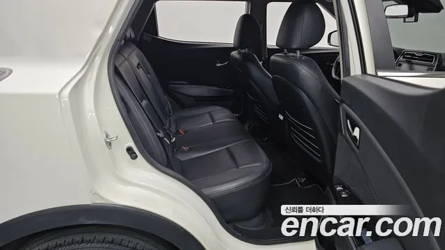 KG_Mobility_Ssangyong TIBOLI Very New Tivoli Бензин 1.5 2WD — Фото автомобиля 11