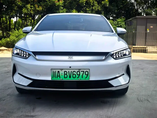 BYD Qin PLUS — Фото автомобиля 2