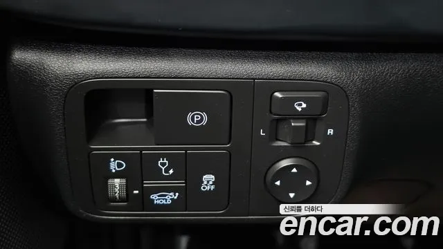 Hyundai Ioniq 6 — Фото автомобиля 24