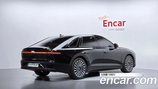 Hyundai Grandeur GN7 — Фото автомобиля 2