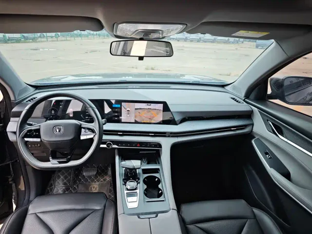 Changan CS75 Plus — Фото автомобиля 13