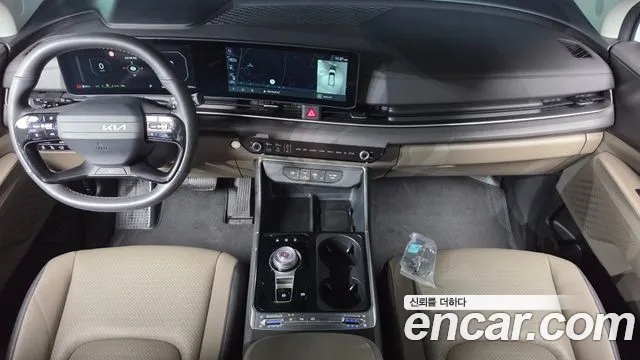 Kia Carnival — Фото автомобиля 10
